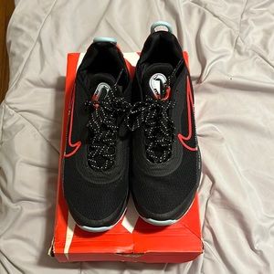 GIRLS Nike Air Max 2090 ‘Black Crimson’ (Size 7)